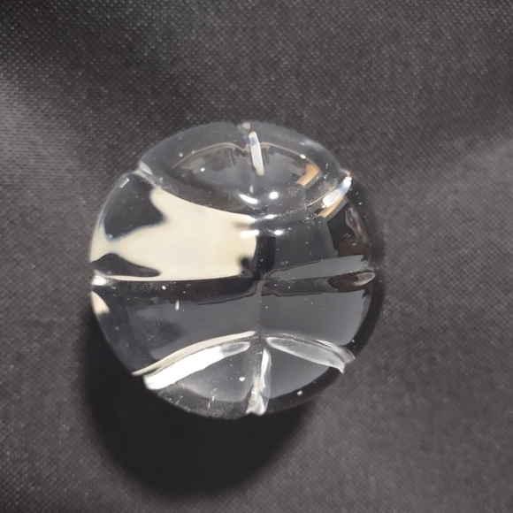 2" clear glass basketball paperweight - Picture 8 of 8